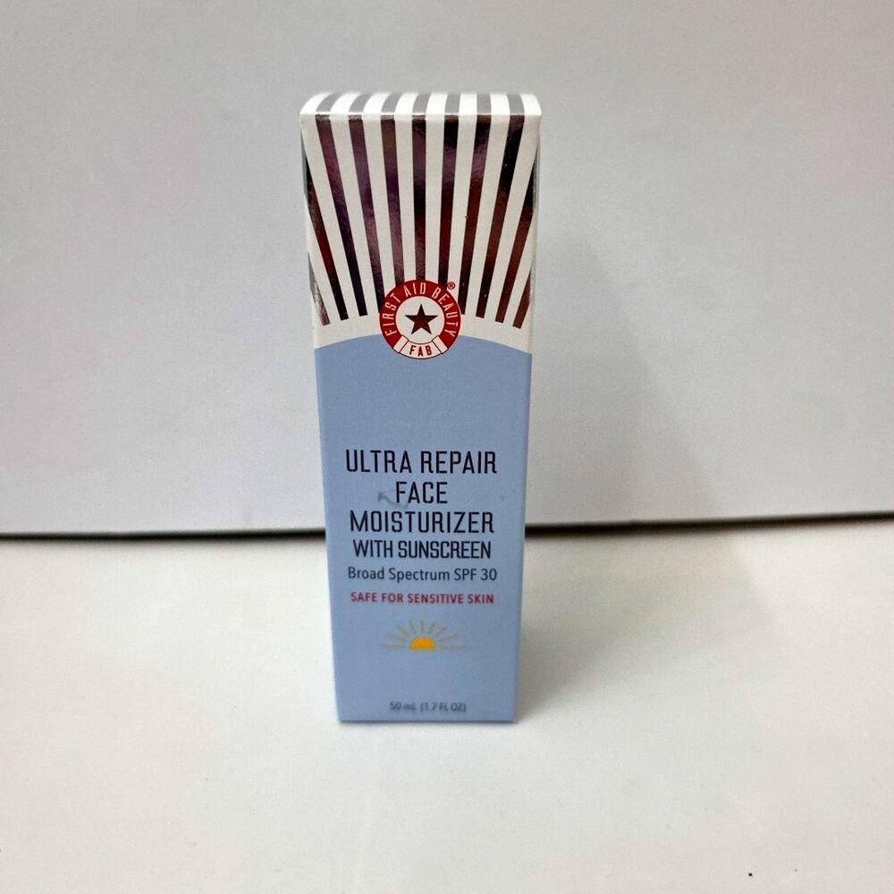 First Aid Beauty Ultra Repair Face Moisturizer with Sunscreen, SPF 30 Sealed